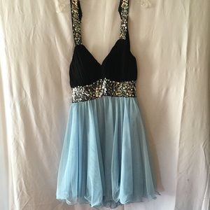 Blondie     black and blue Mini dress with silver sequence    SIZE 13